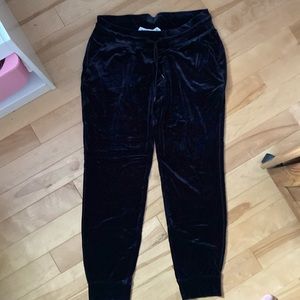 Lululemon velour joggers